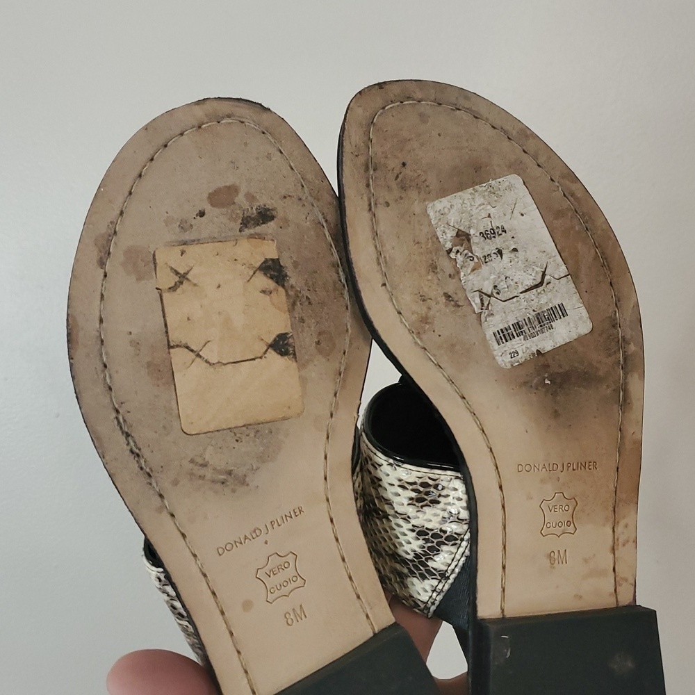 Donald J Pliner Lacy SP Animal Printed Sandals Size 8 Ankle Strap Stud Details - Picture 11 of 12